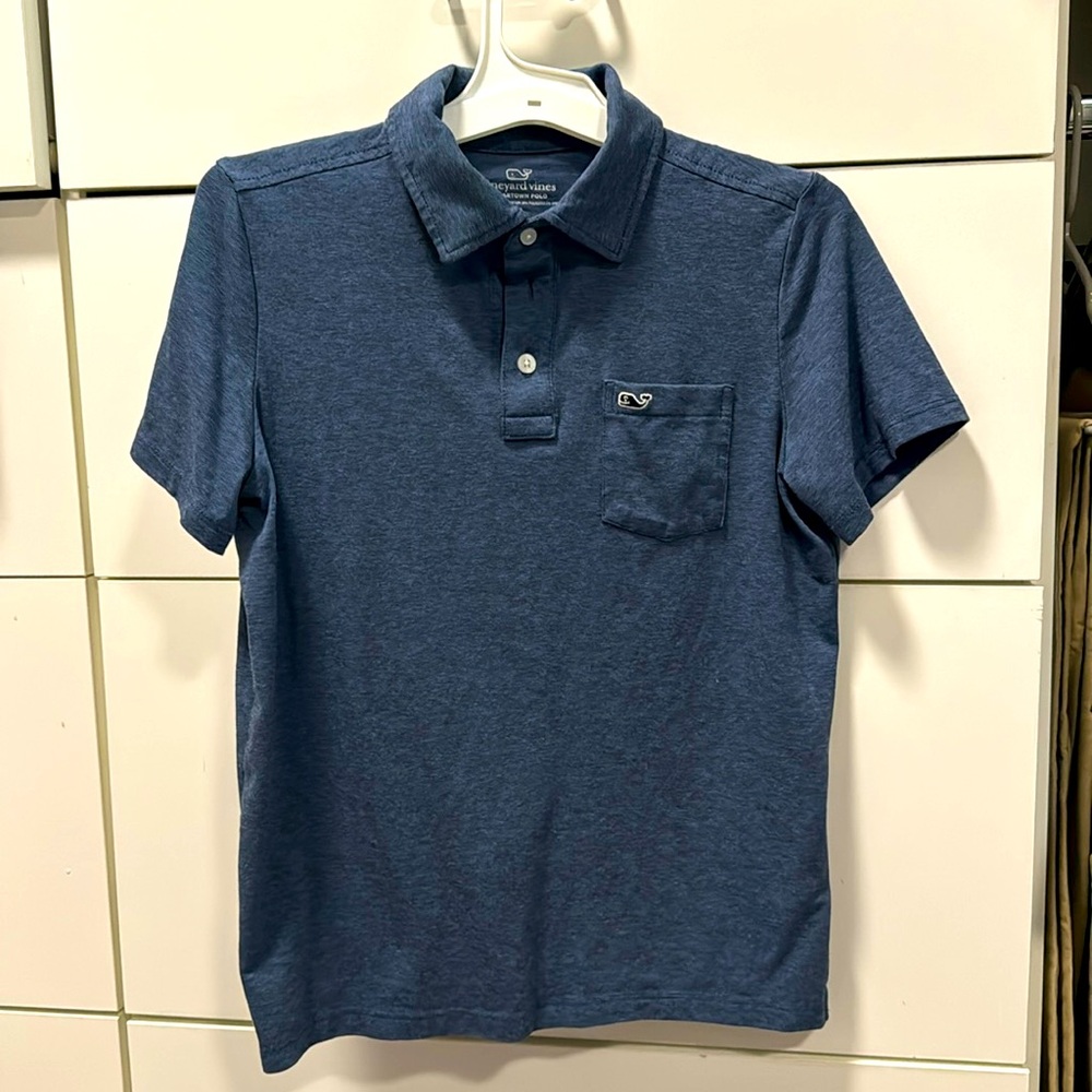 Boys Vineyard Vines Edgartown Polo, Size M (12-14), Navy. Excellent condition.